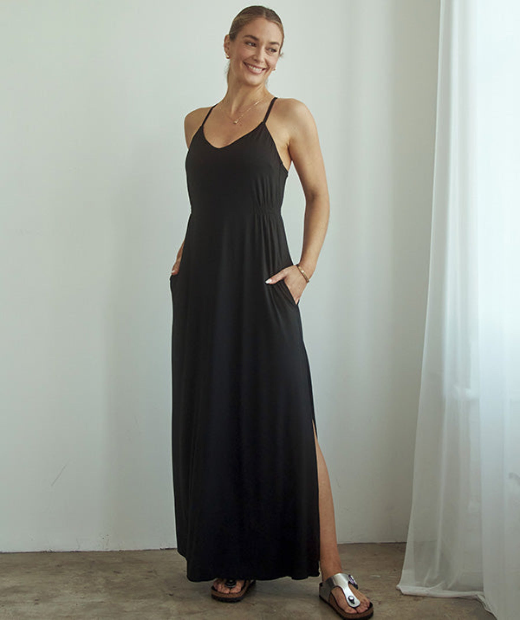 Model is 5’8, wears bra size 34B, SheBird size 2 |Jet Black #color_jet black