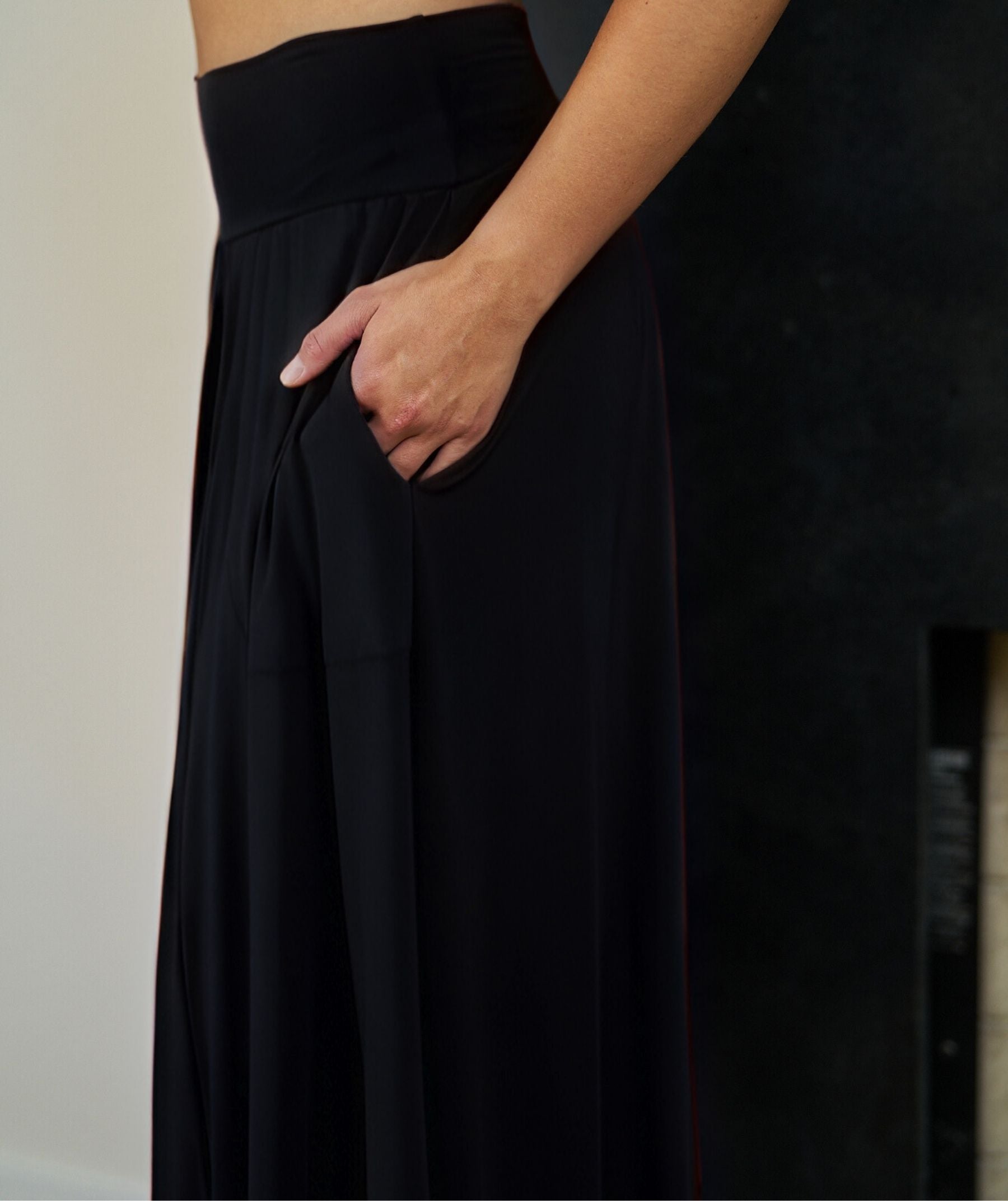 Black #color_black
