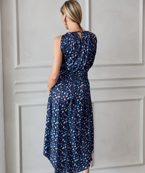 Paint On Navy #color_Paint on Navy