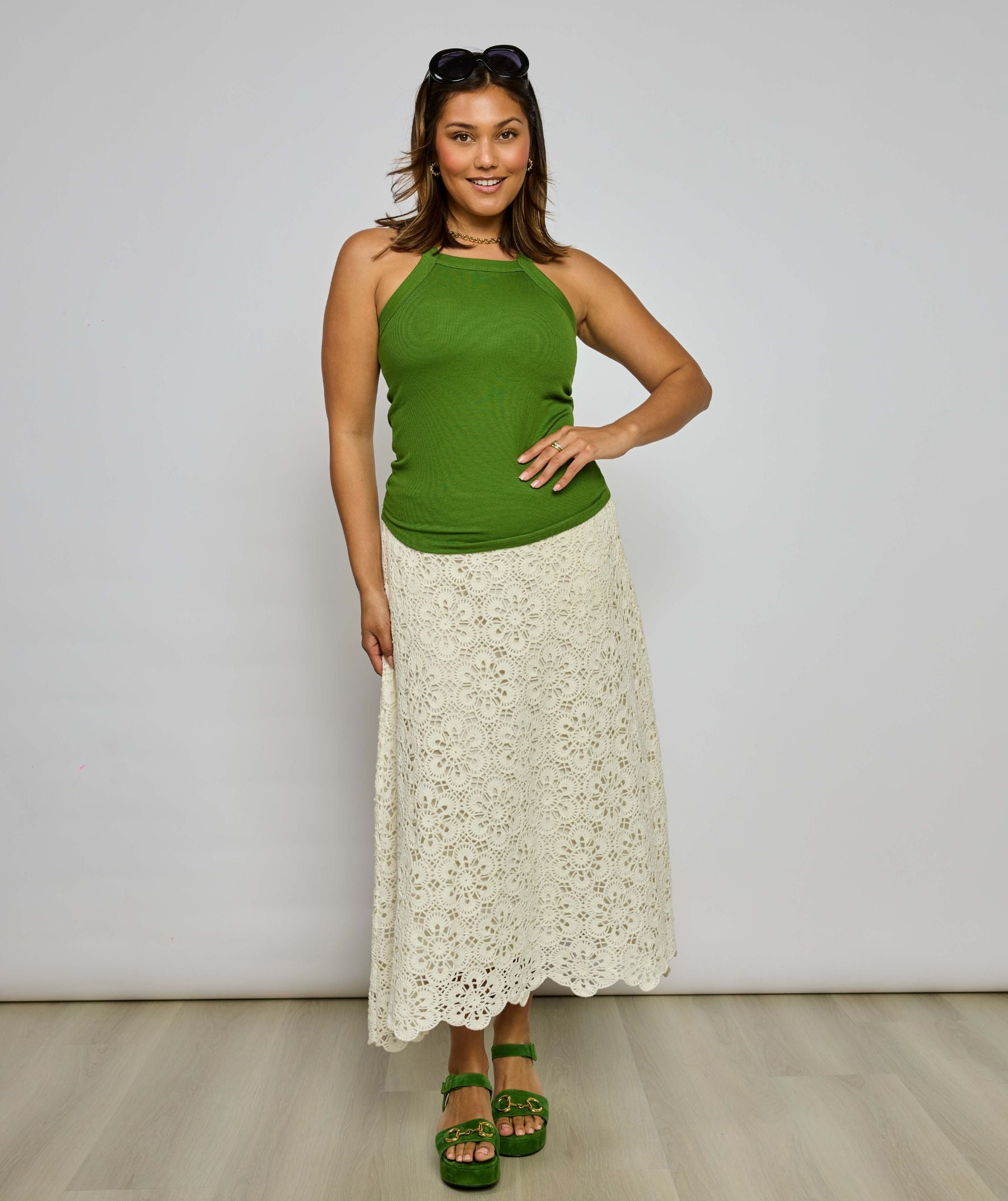 Model is 5'7, bra size 34C, wears SheBird size 2| Fern Green #color_fern green